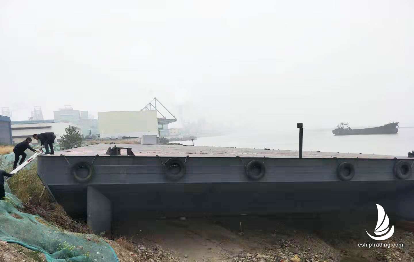 6000 T No Power Barge For Sale