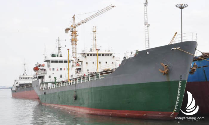 3210 T Product Oil Tanker For Sale