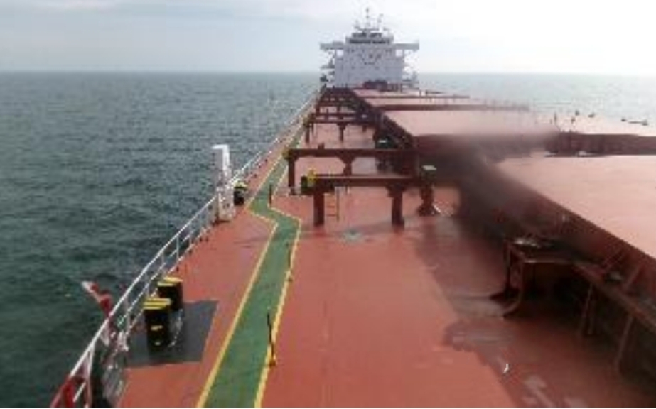 出售81000吨散货船