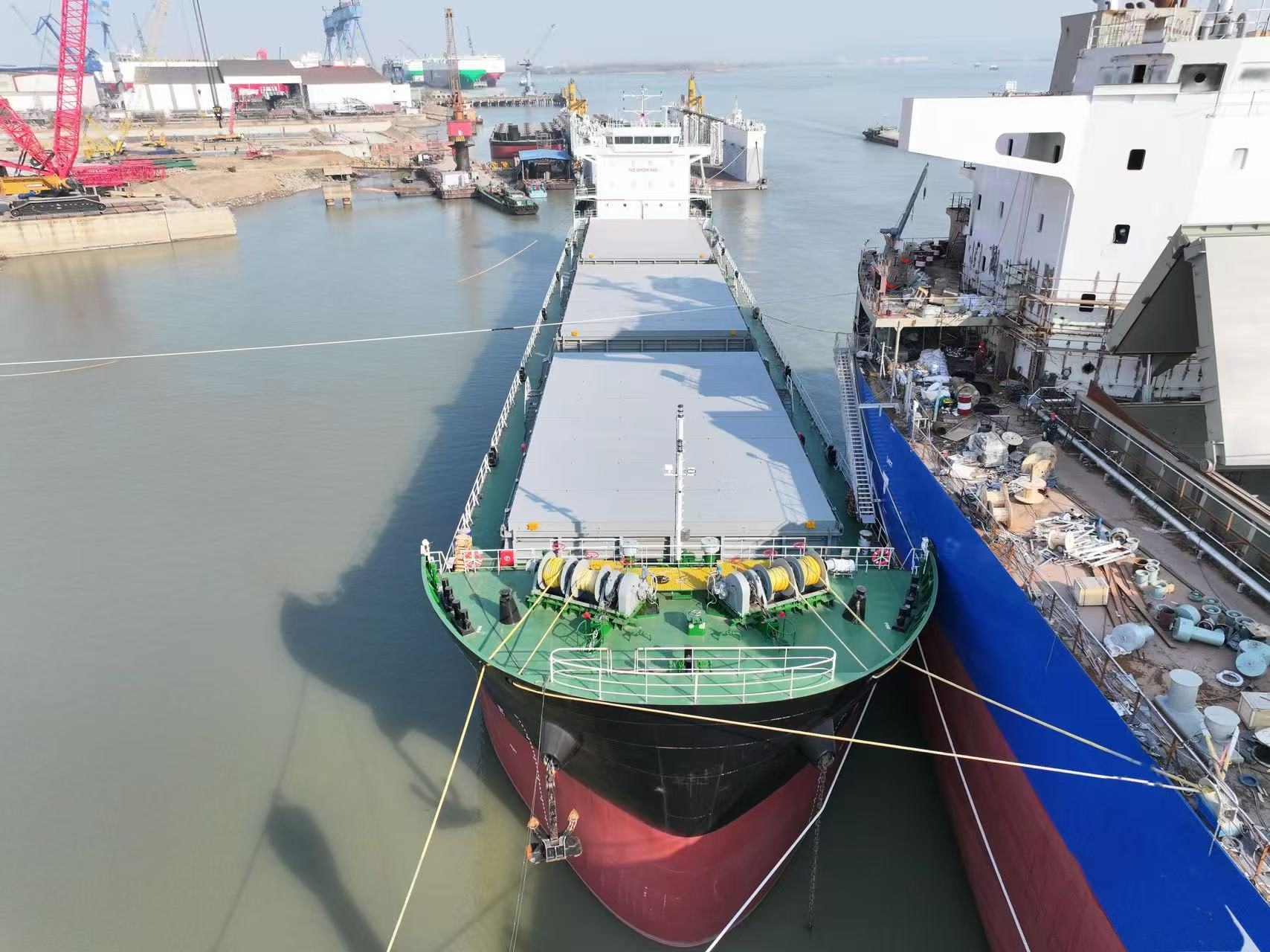 出售14042吨散货船