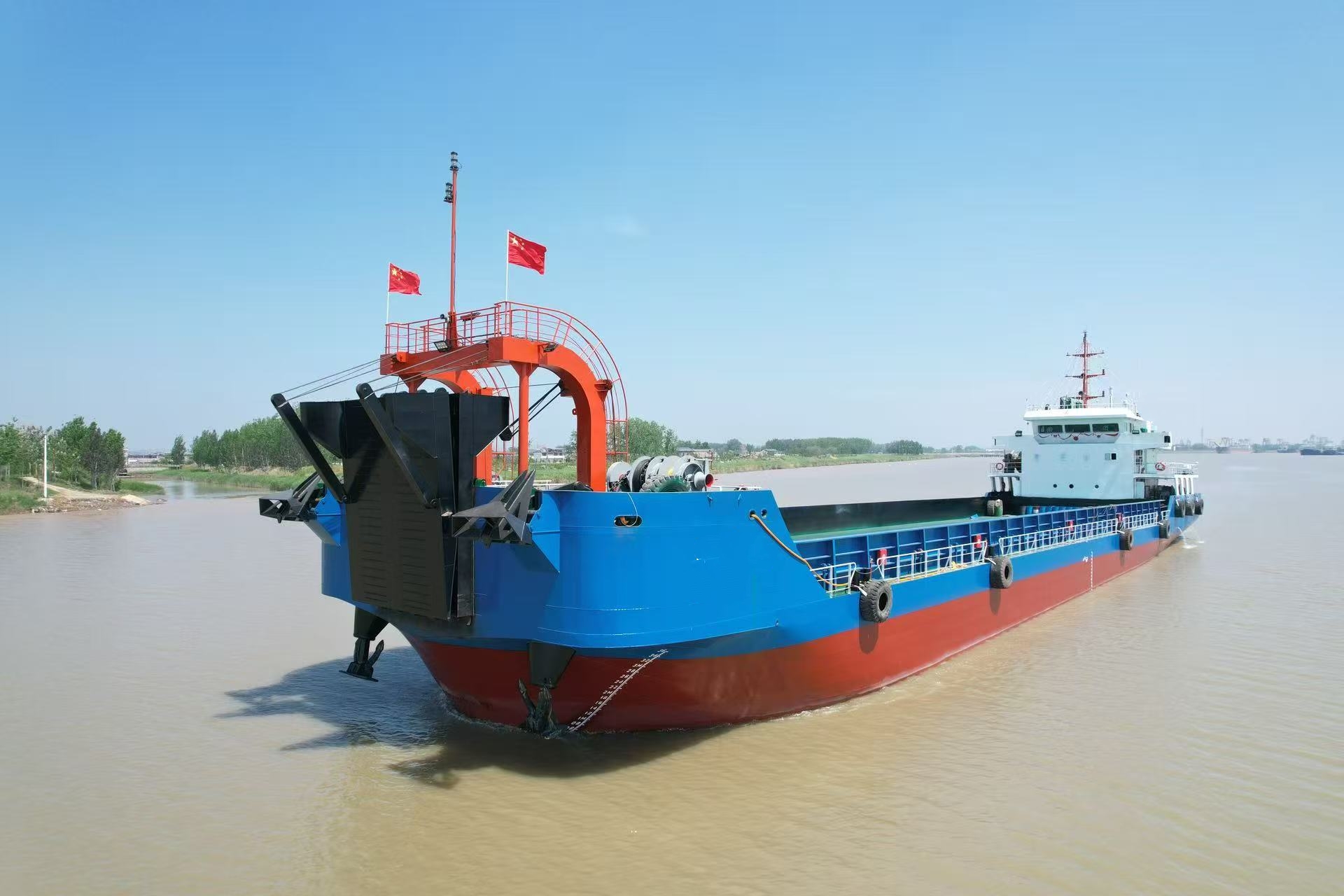 出售2807吨甲板货驳