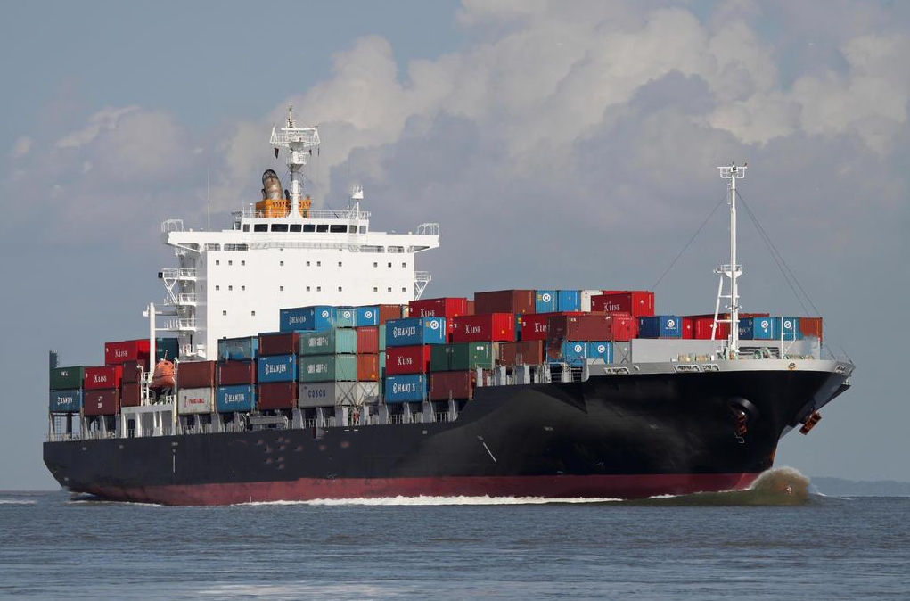 出售2553箱集装箱船