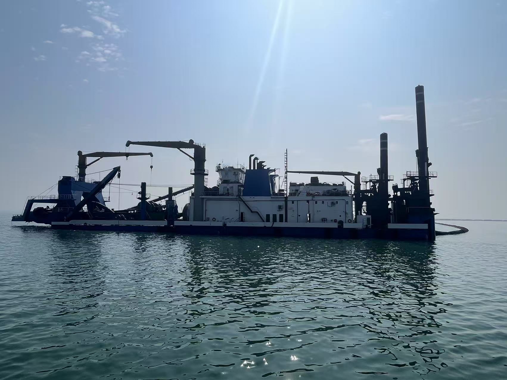 出售4000m³/h绞吸挖泥船