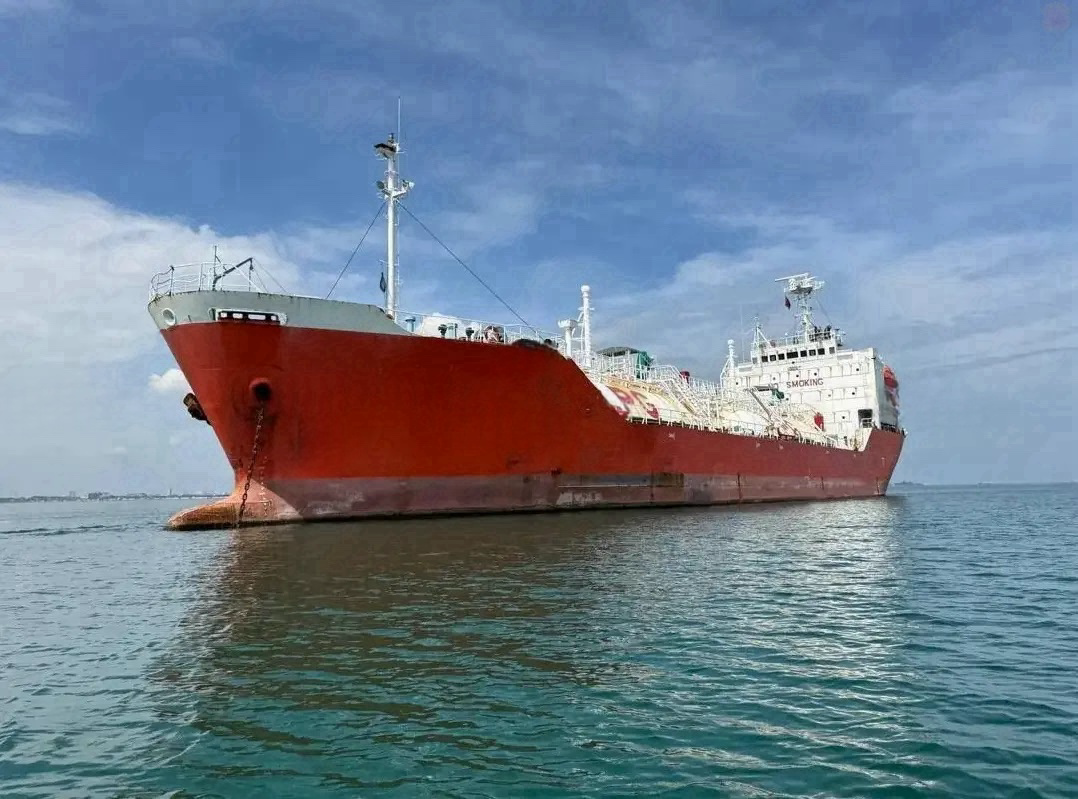 出售3444m³液化石油气船