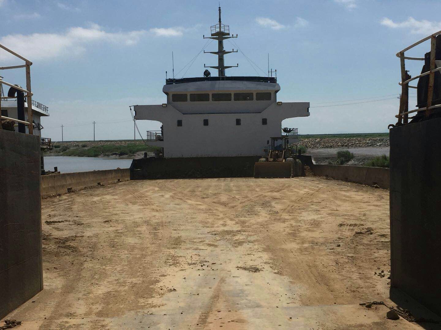 1330 T Deck Barge/LCT For Sale