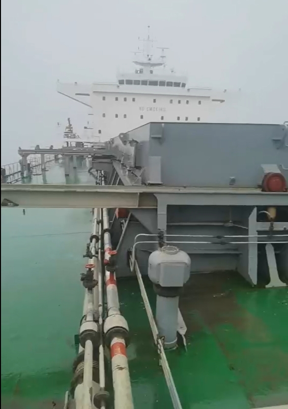 出售65000吨散货船