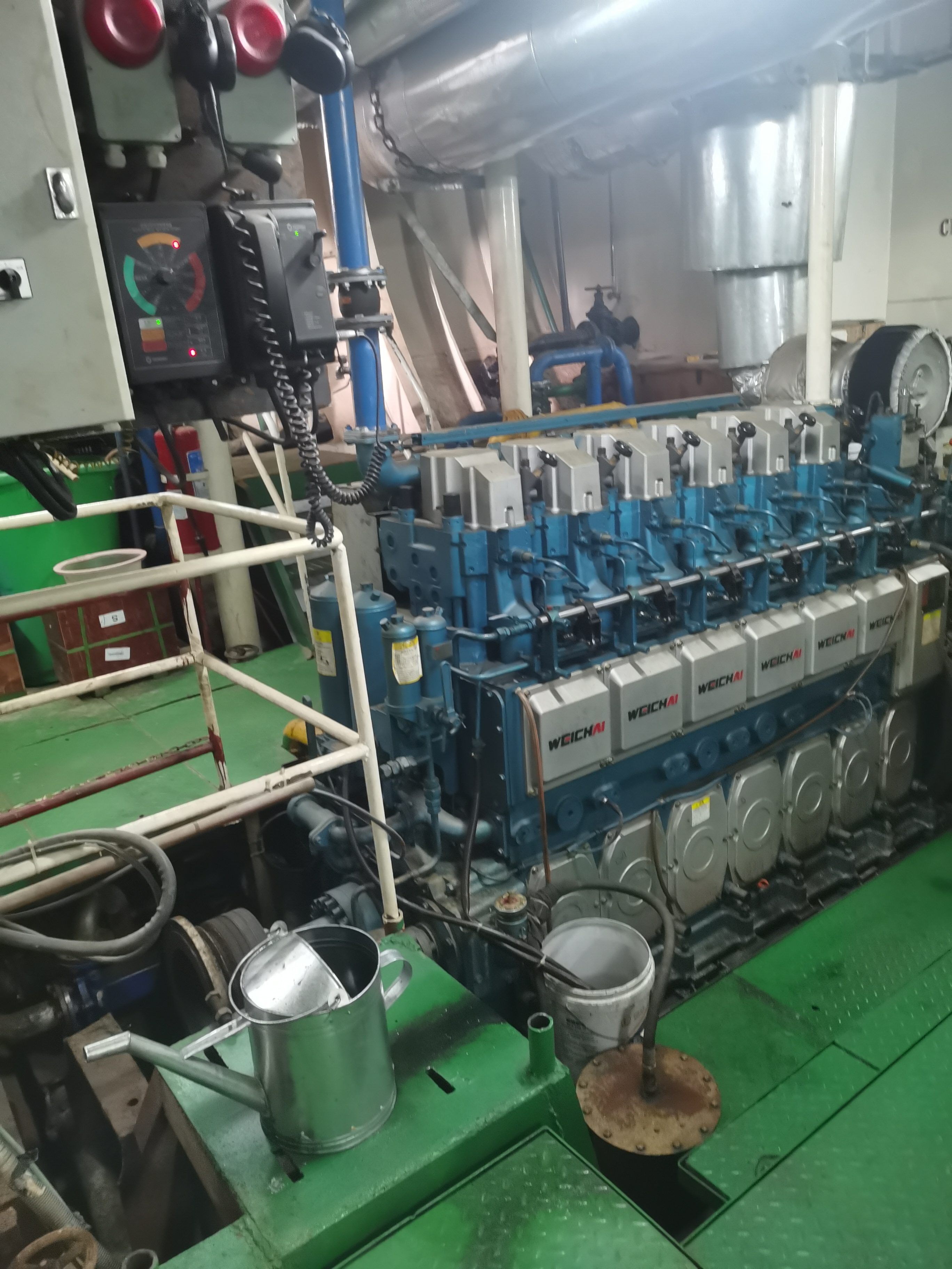 出售3295吨甲板货驳