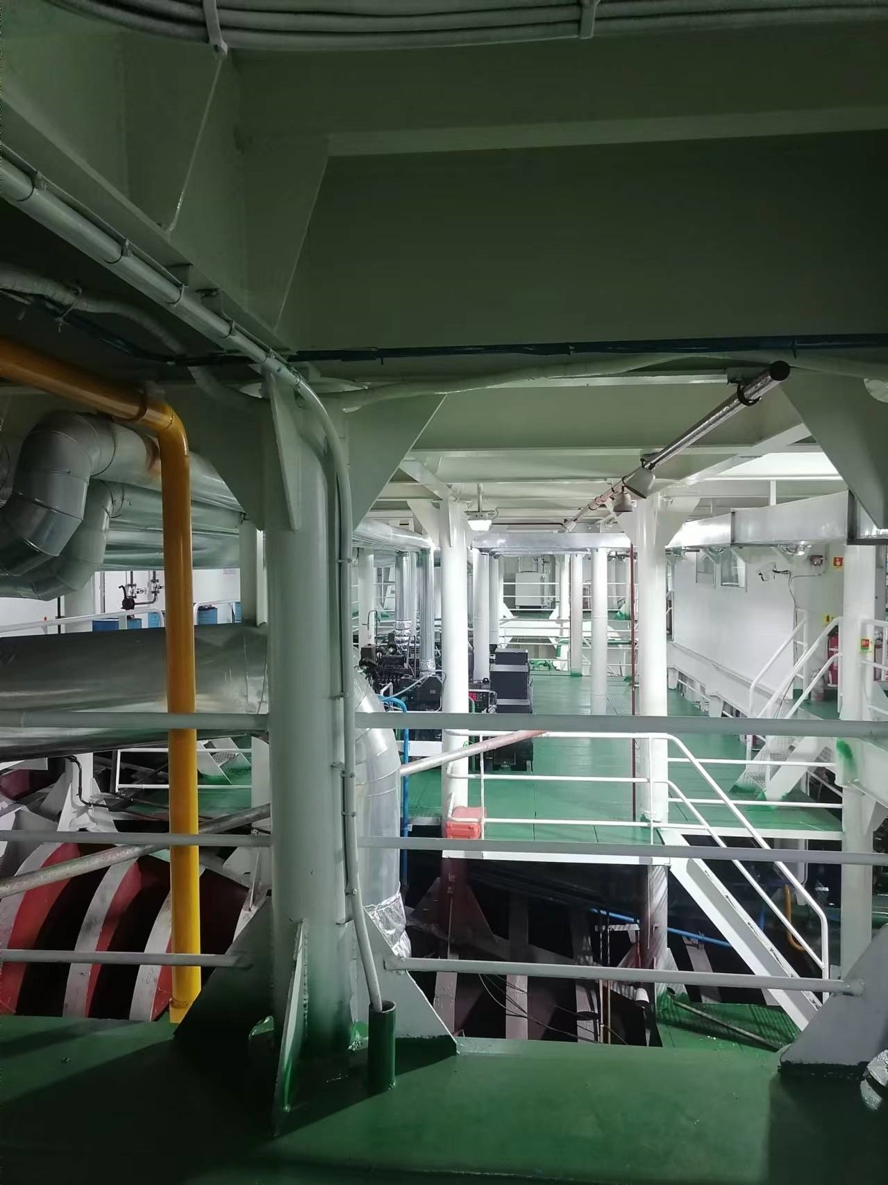 出售8000吨甲板货驳