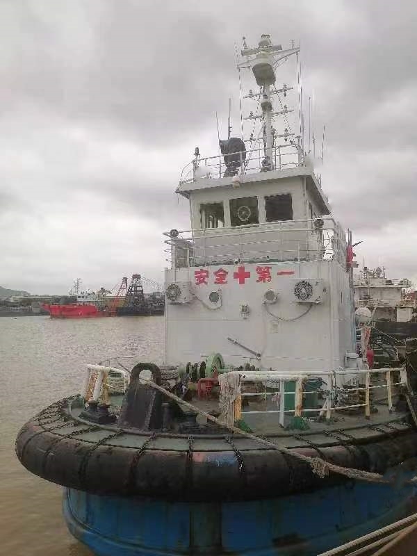 出售2600 马力港作拖轮