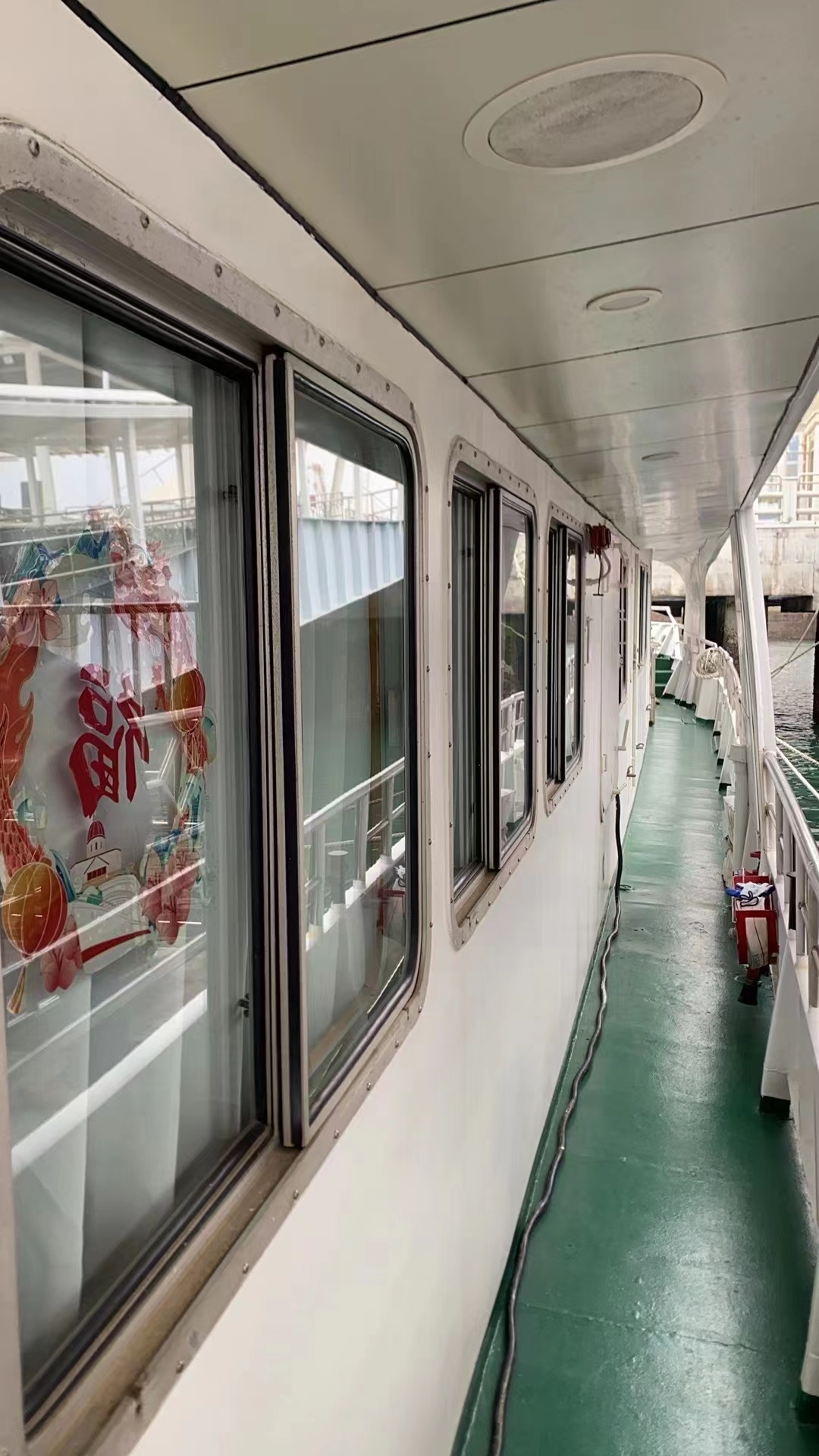 出售73人普通客船