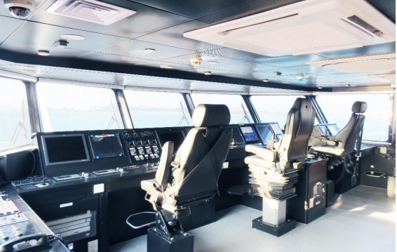 出售280人高速客船