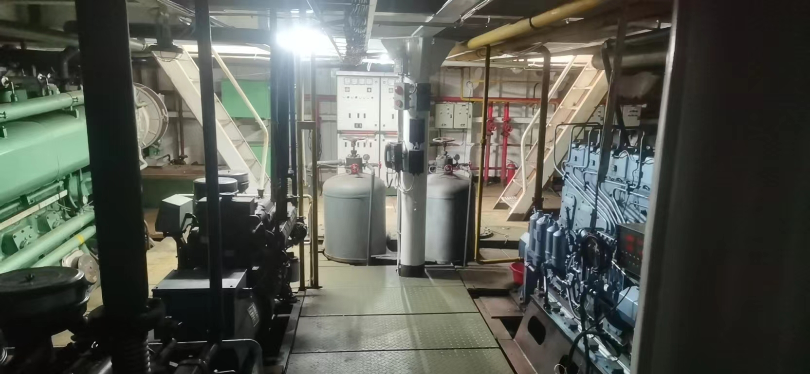 出售4400马力普通拖轮