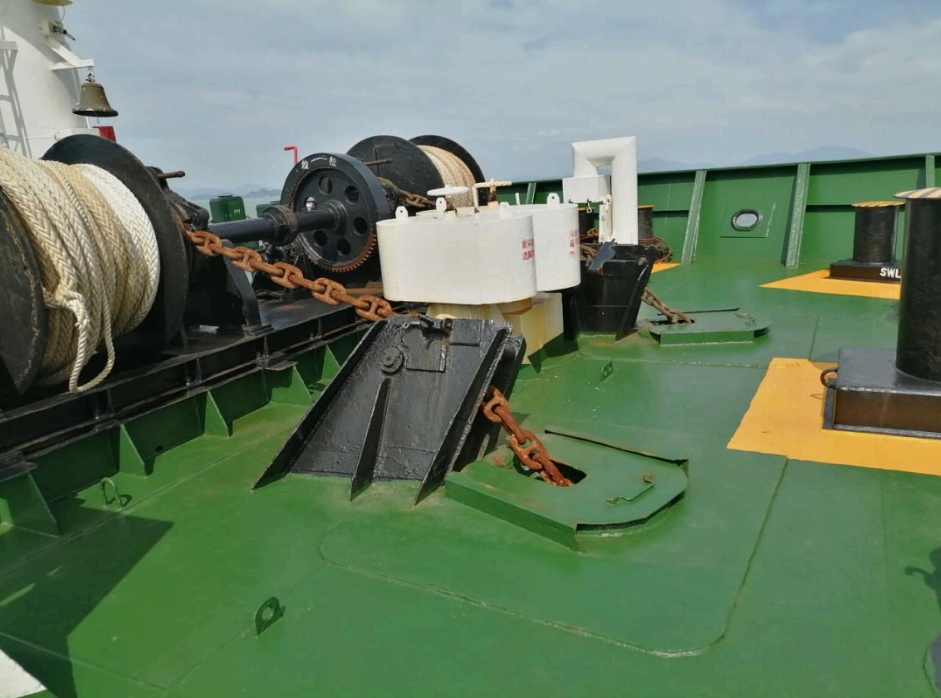 出售2315吨化学品船