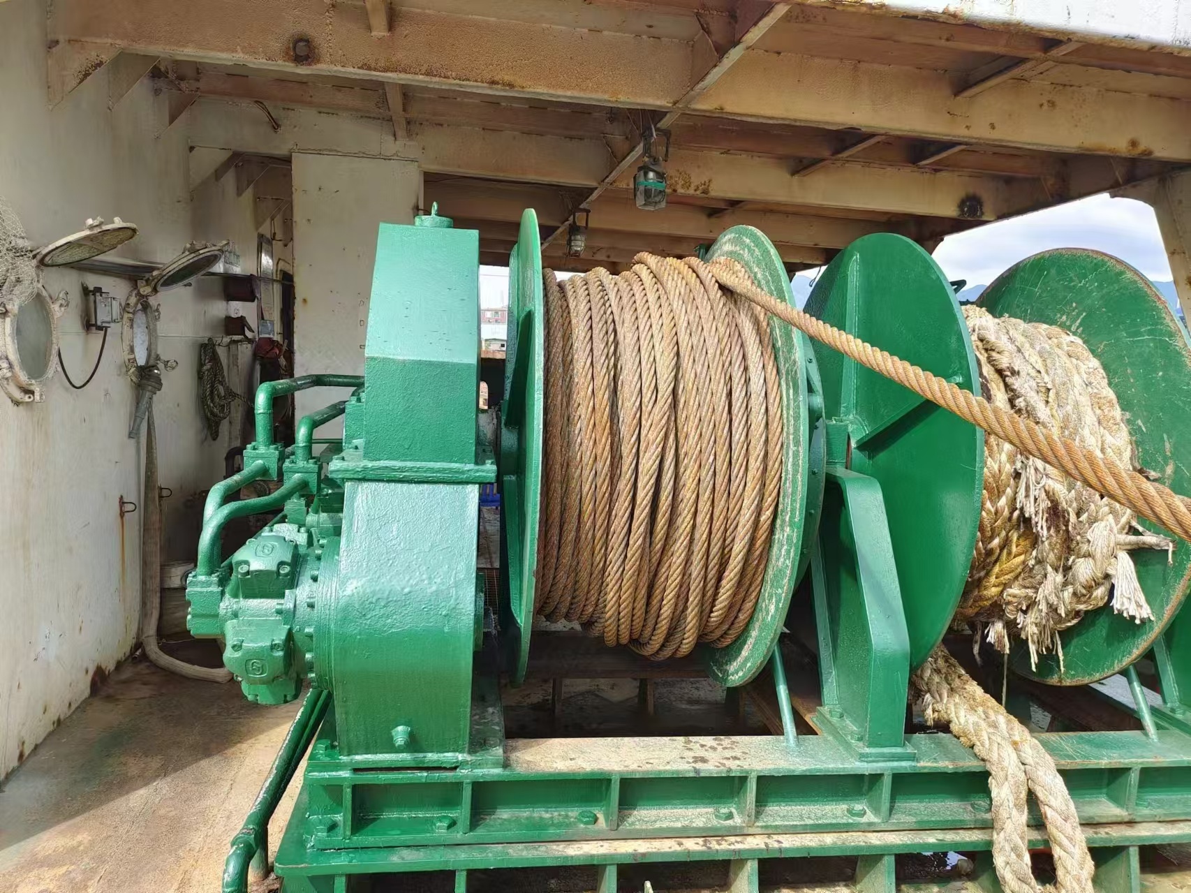 出售7450吨甲板货驳