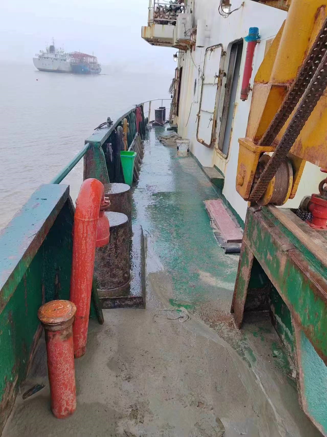 出售4068吨散货船