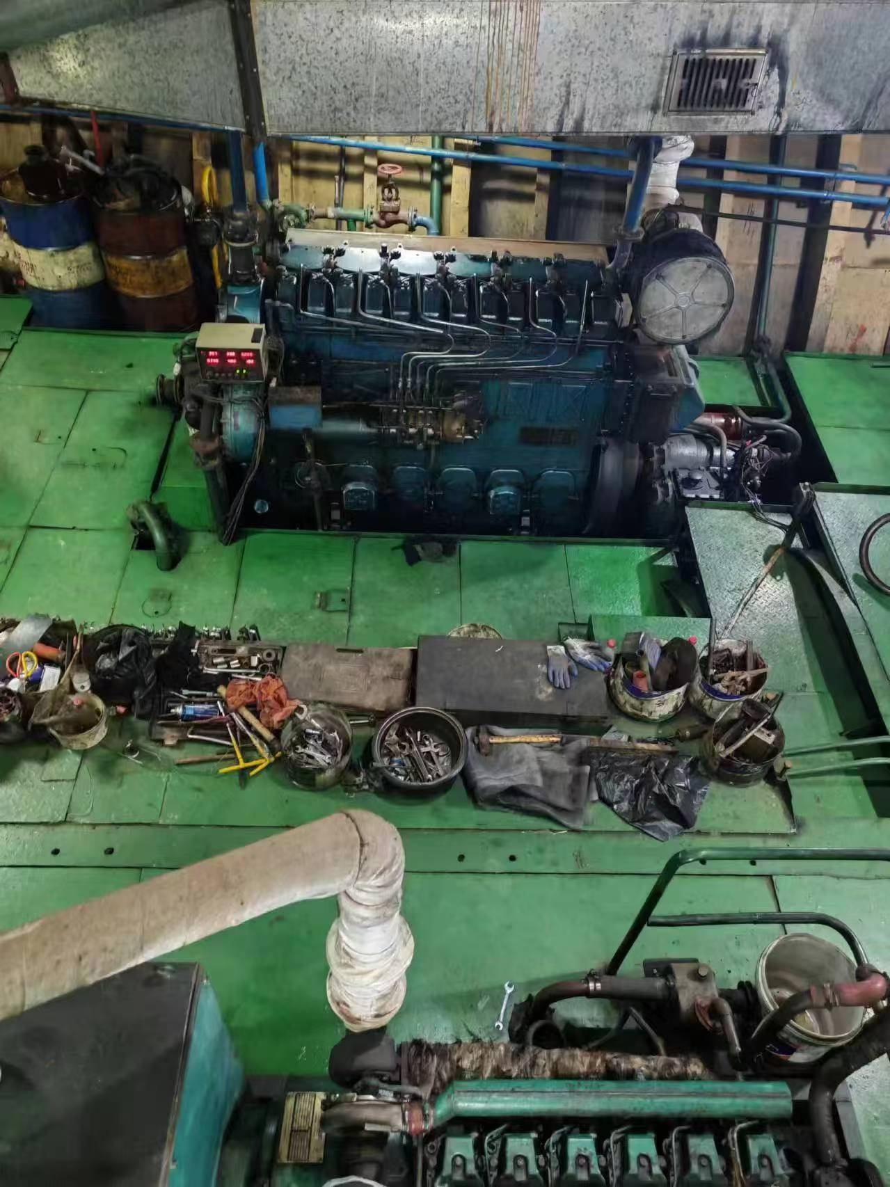 出售4068吨散货船