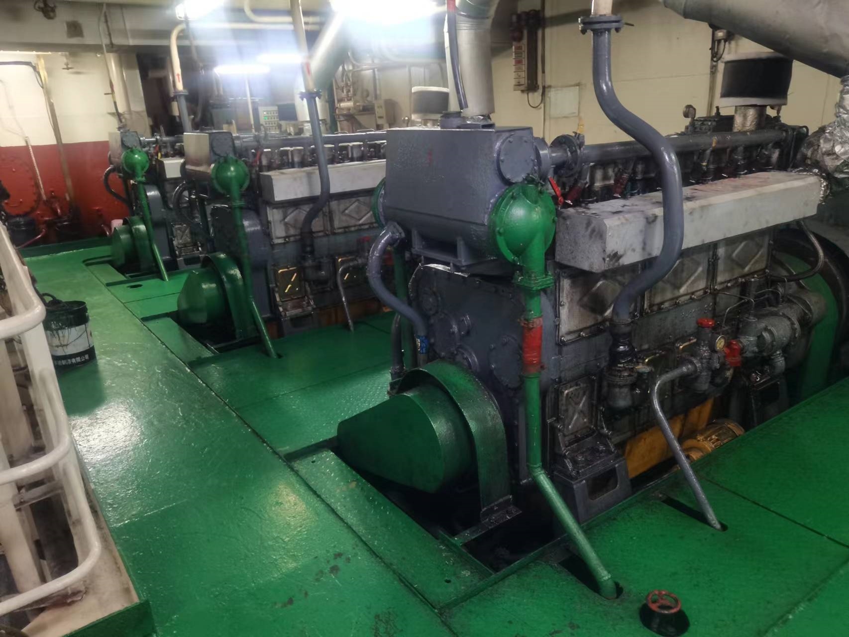 出售10000吨成品油船