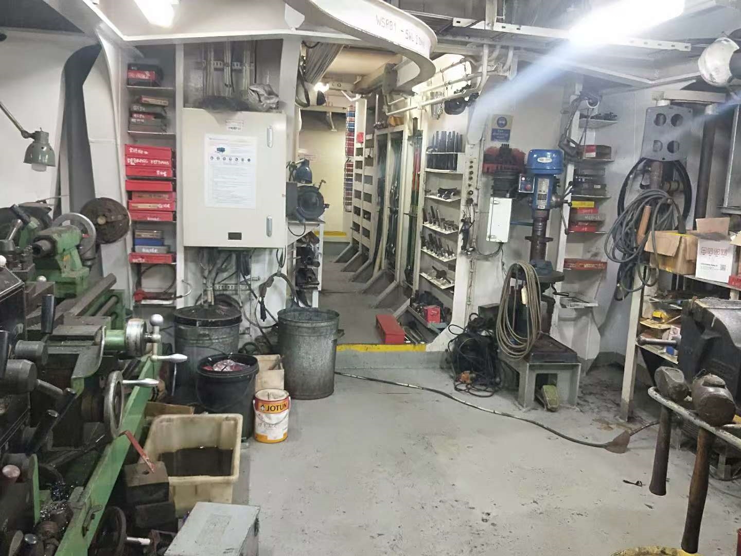 出售10800马力三用拖轮