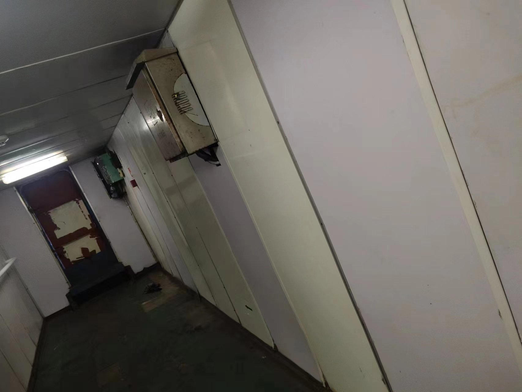 出售10650吨散货船