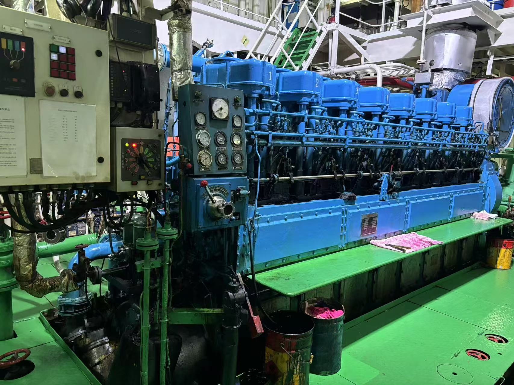 出售7220吨成品油船