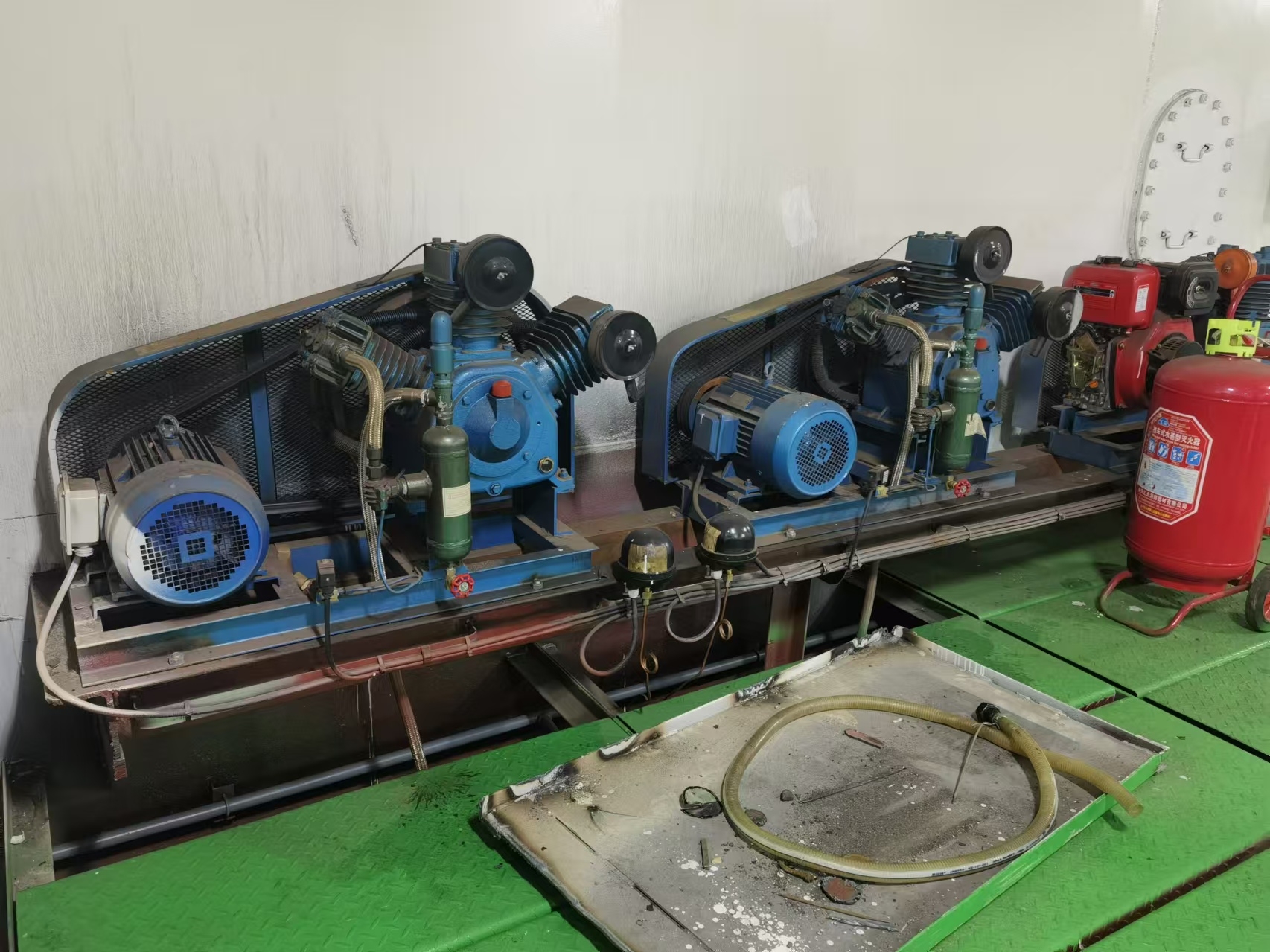 出售22308吨甲板货驳