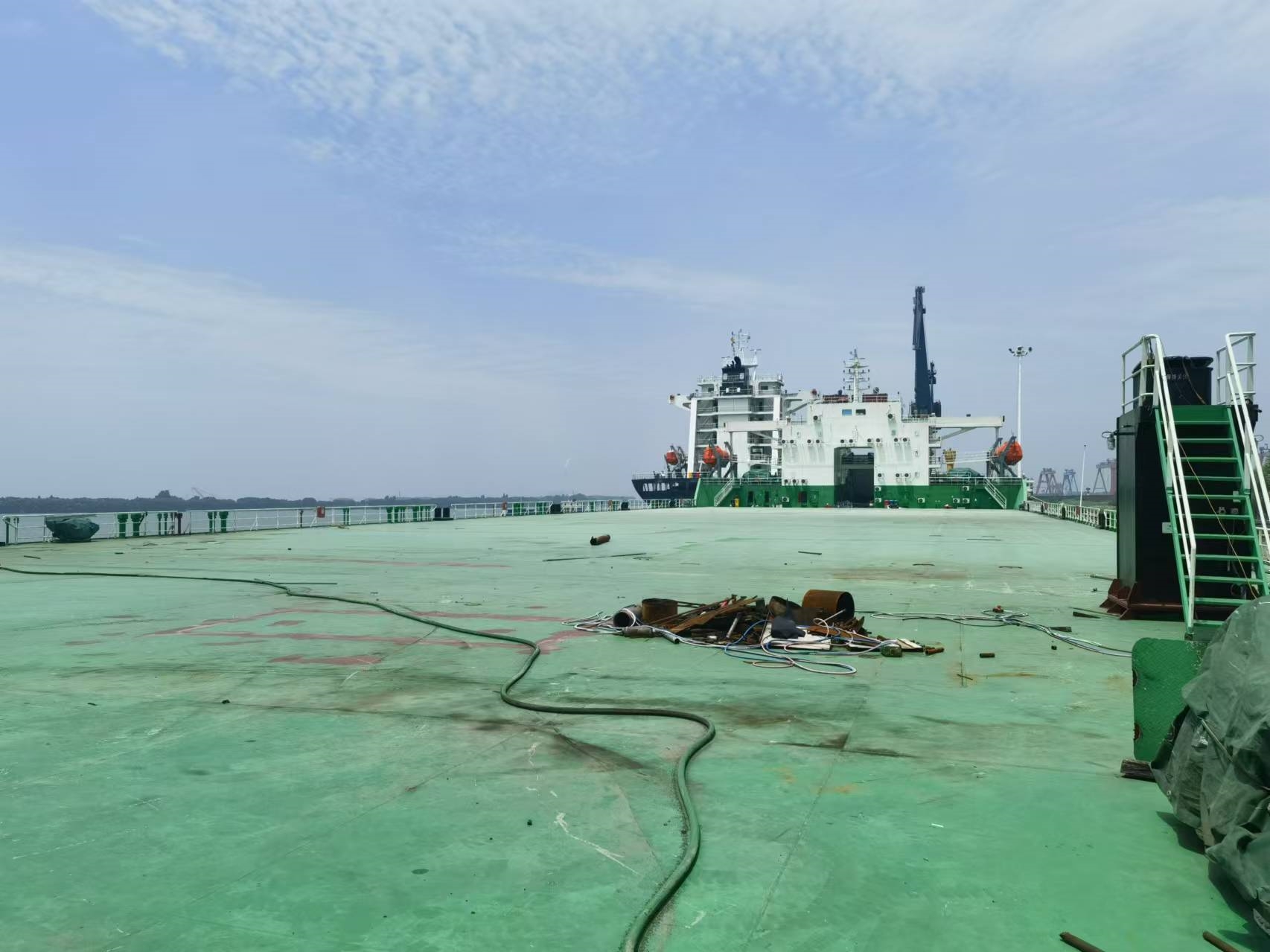 出售22308吨甲板货驳