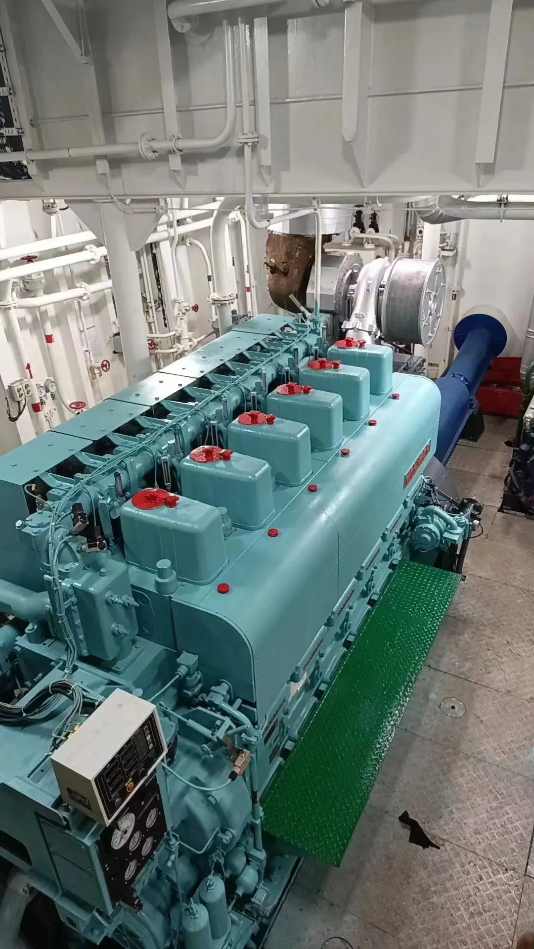 出售5000 马力港作拖轮