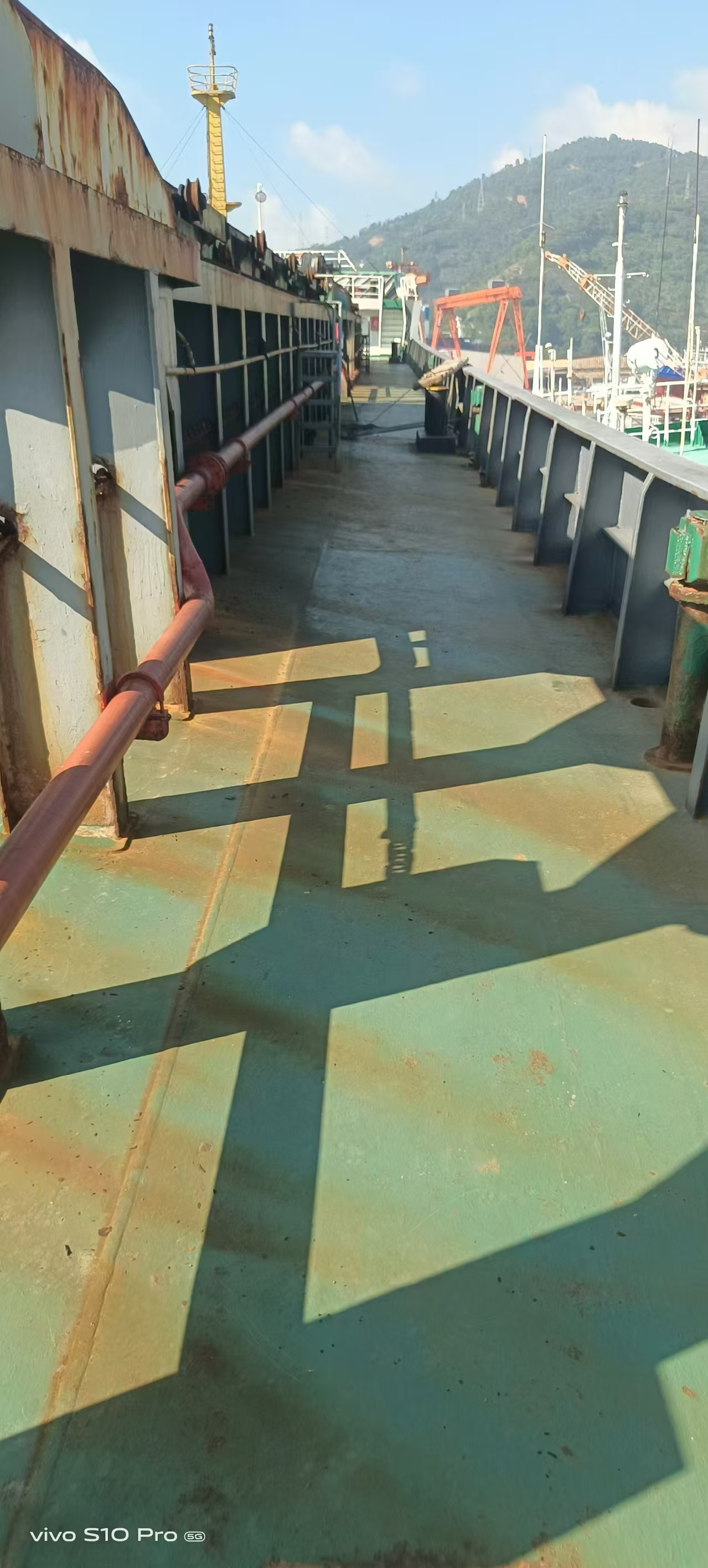 出售10100吨散货船