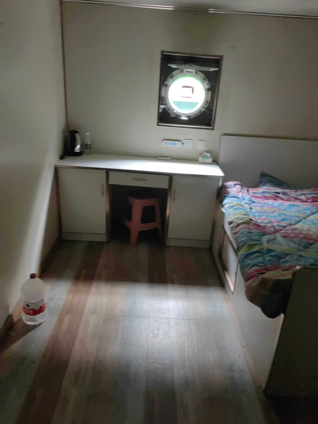 出售10600吨自吸自卸砂船