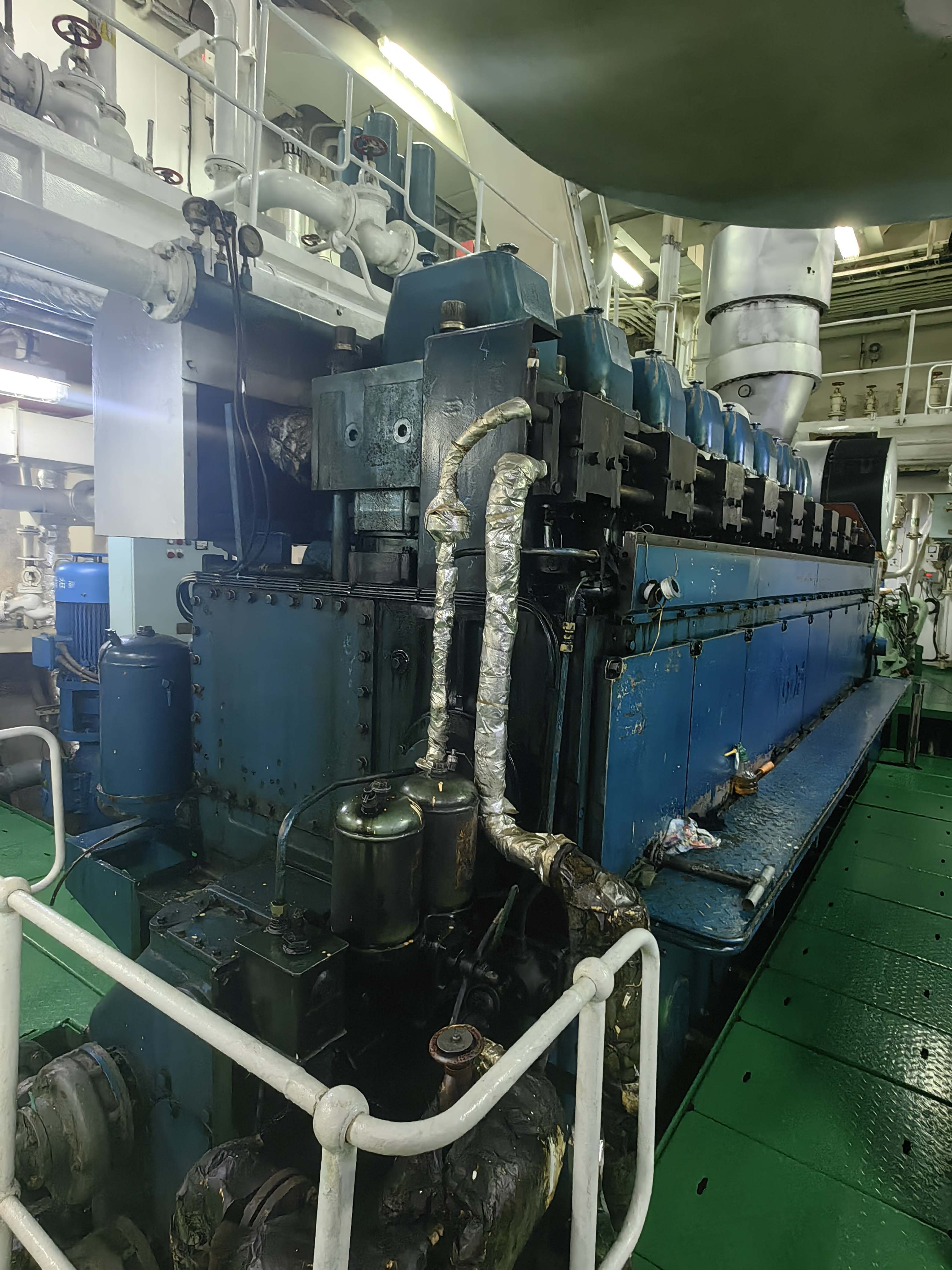 出售13084吨成品油船