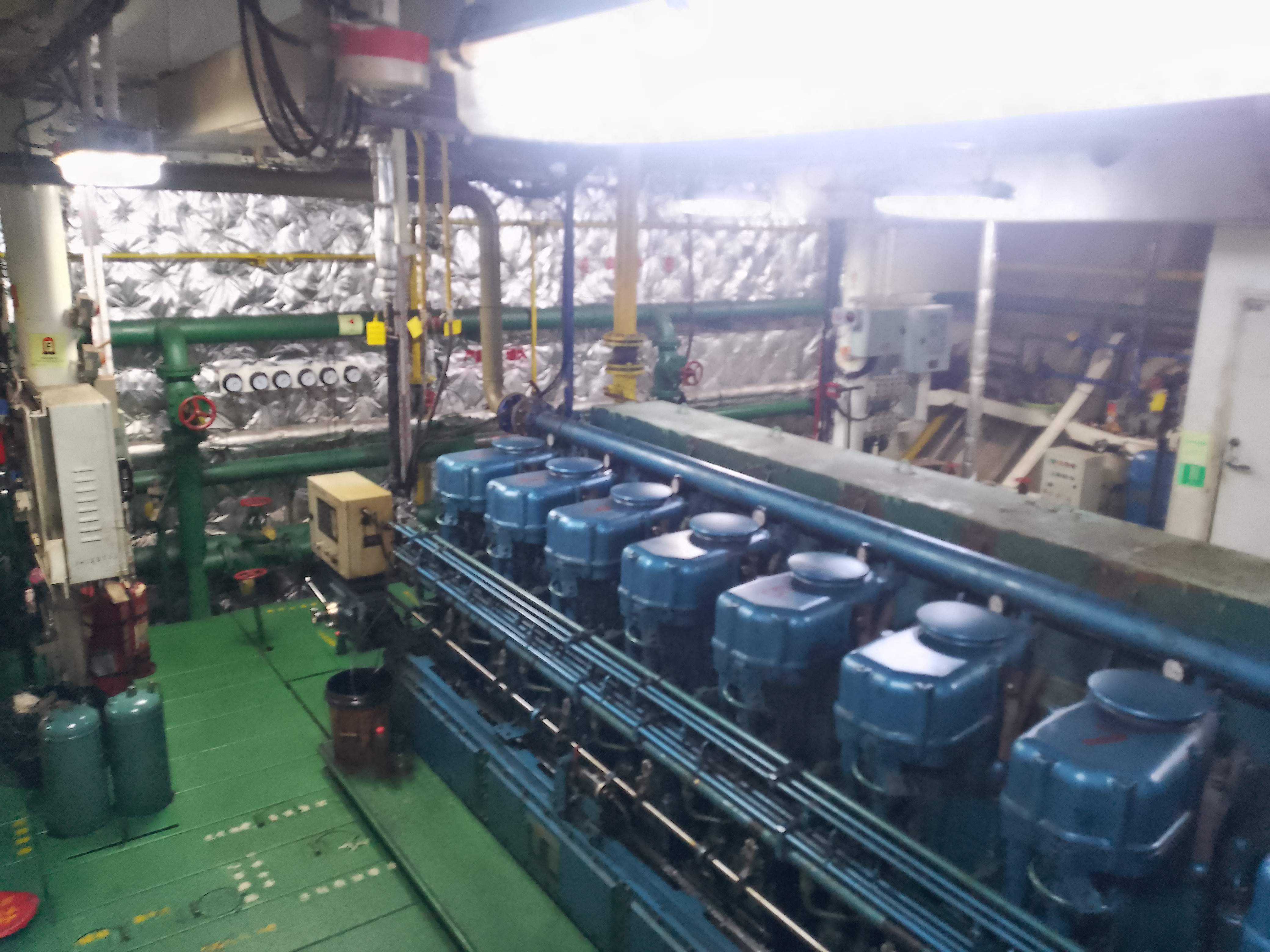 出售9863吨散货船