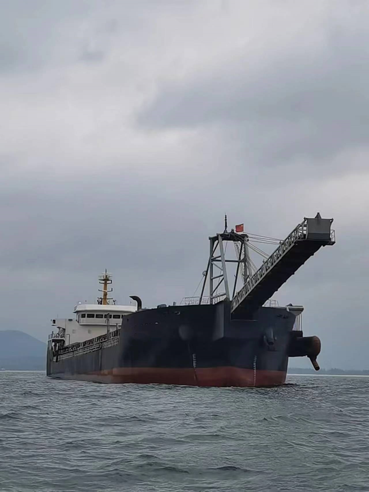 出售8162吨自吸自卸砂船