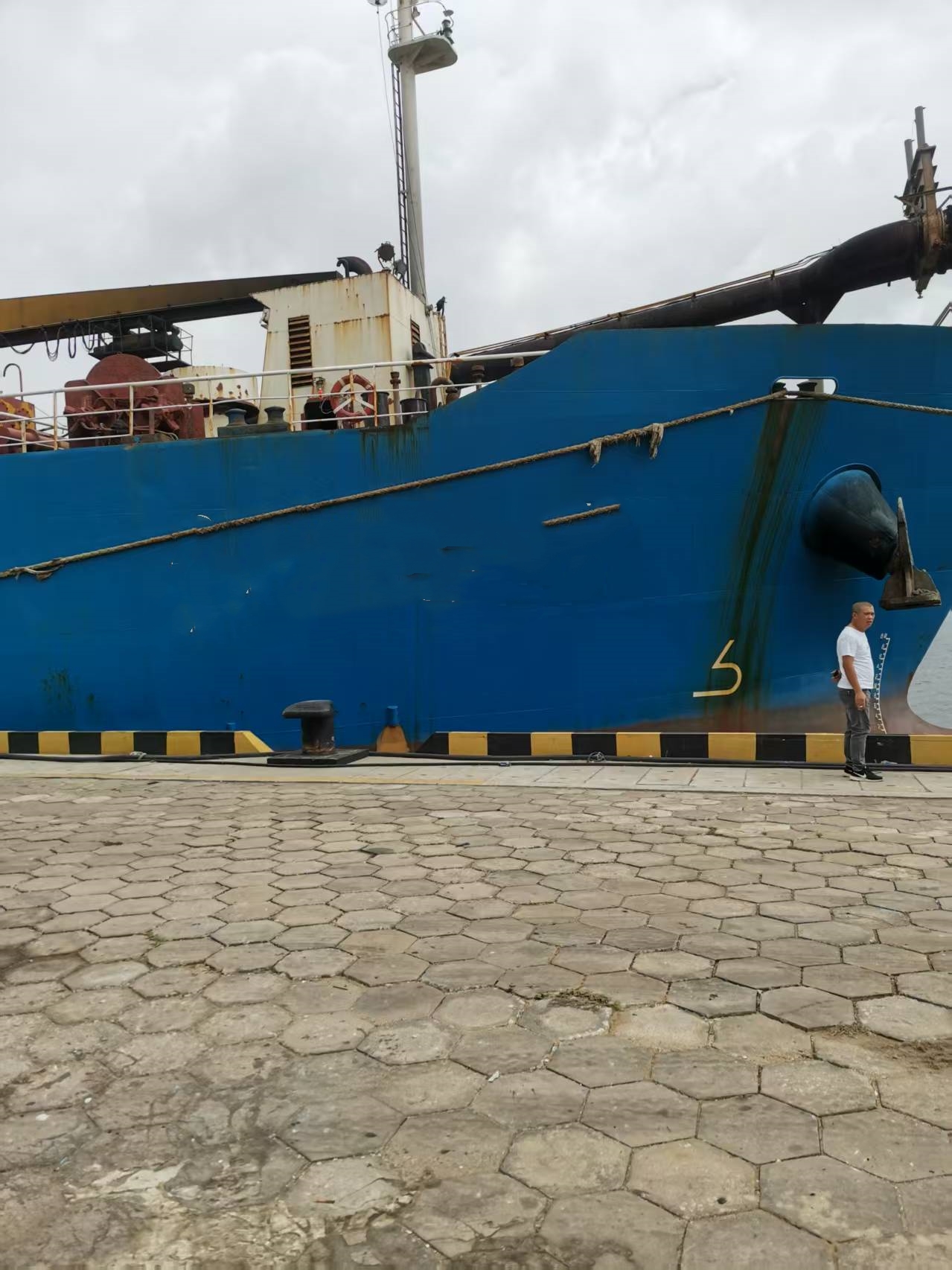 出售7000m³耙吸挖泥船