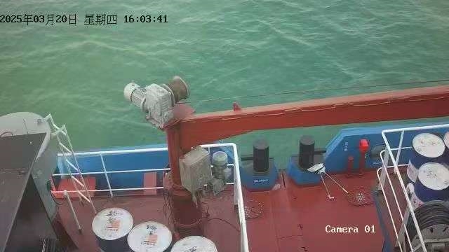 出售2200m³开体泥驳