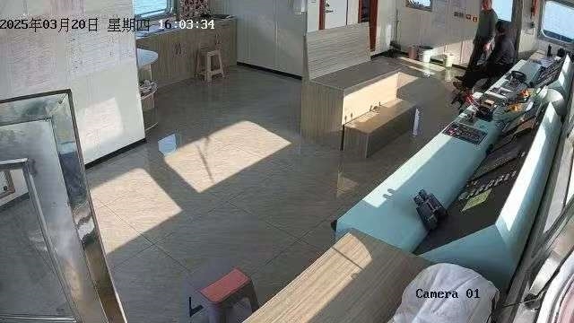 出售2600m³开体泥驳