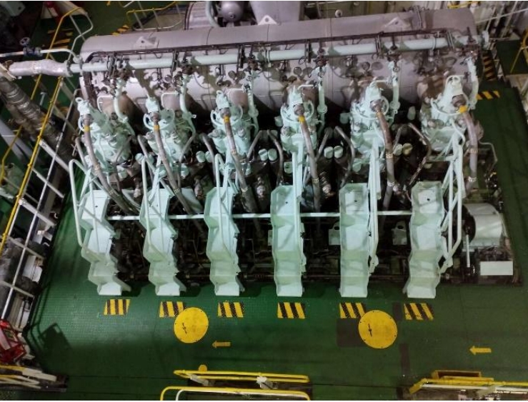 出售58000吨散货船