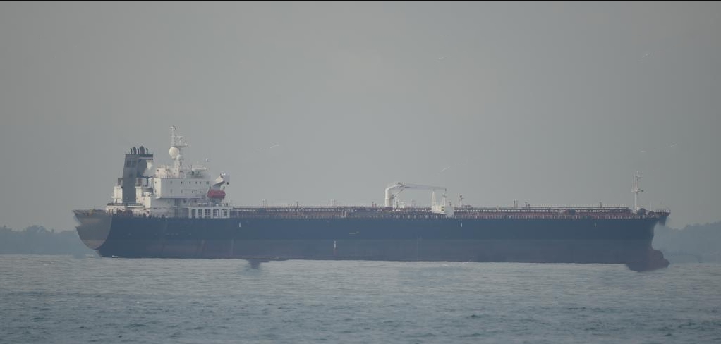 出售75000吨原油船