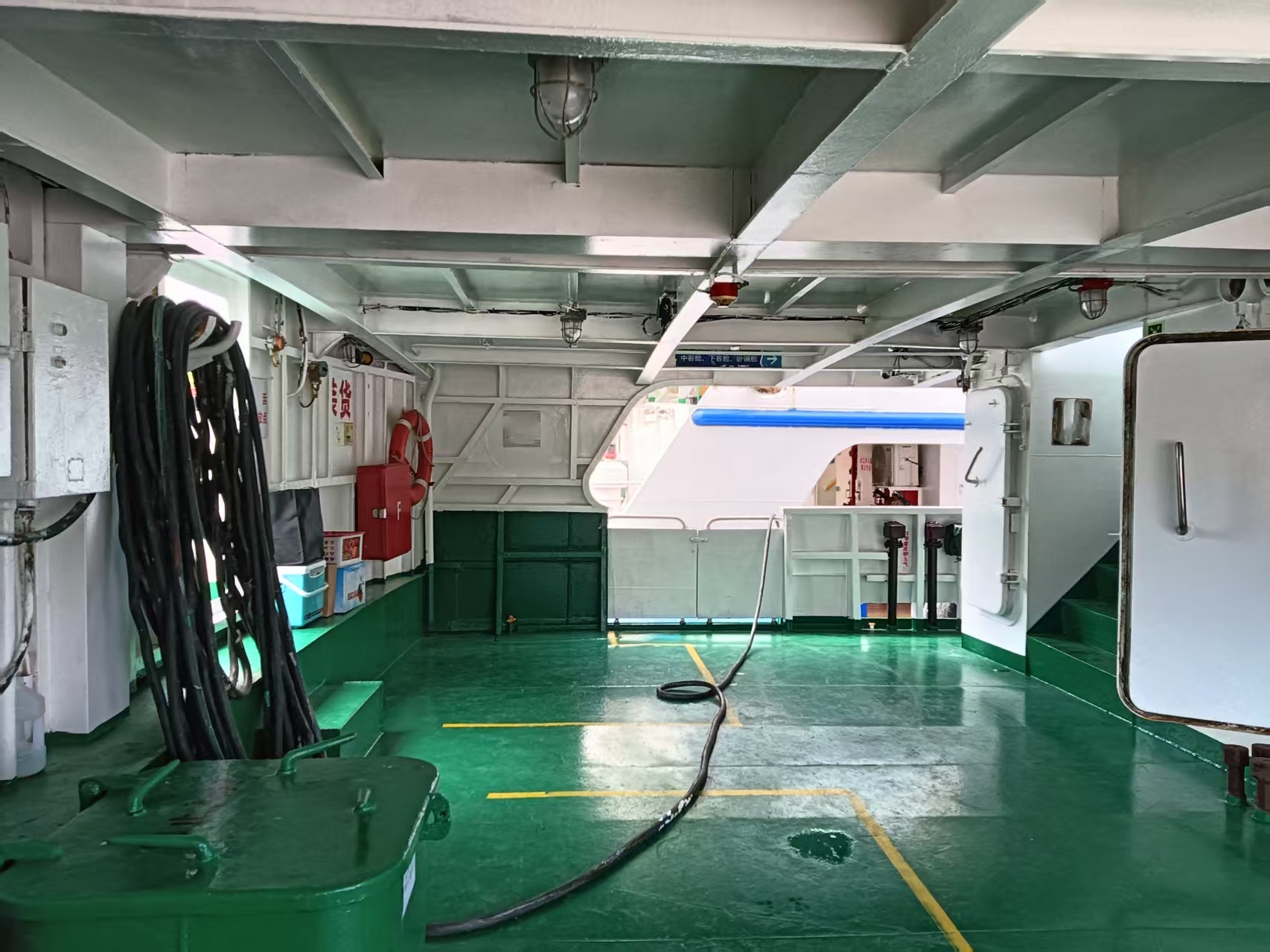 出售498人普通客船