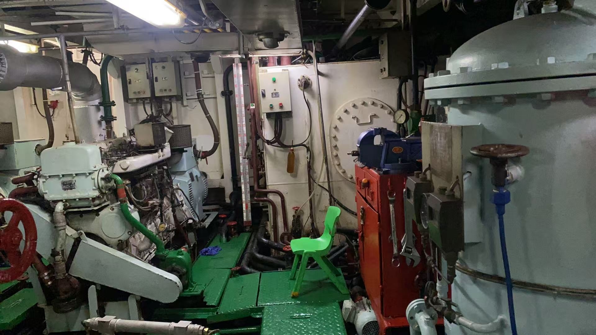 出售498人普通客船