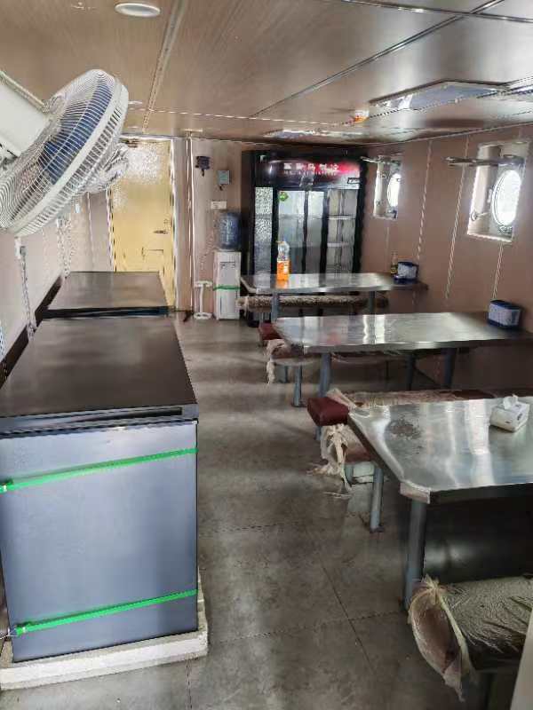 出售2150吨化学品船