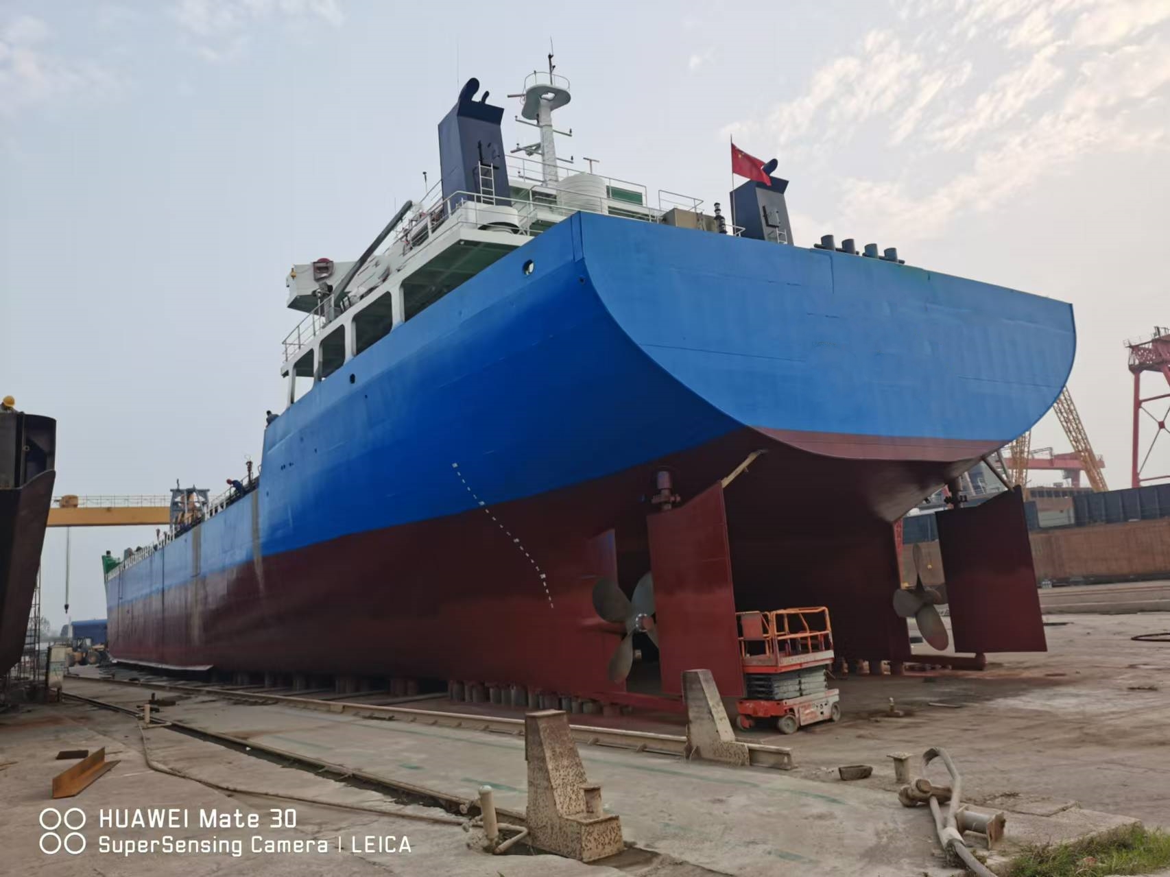 出售5890吨自卸砂船