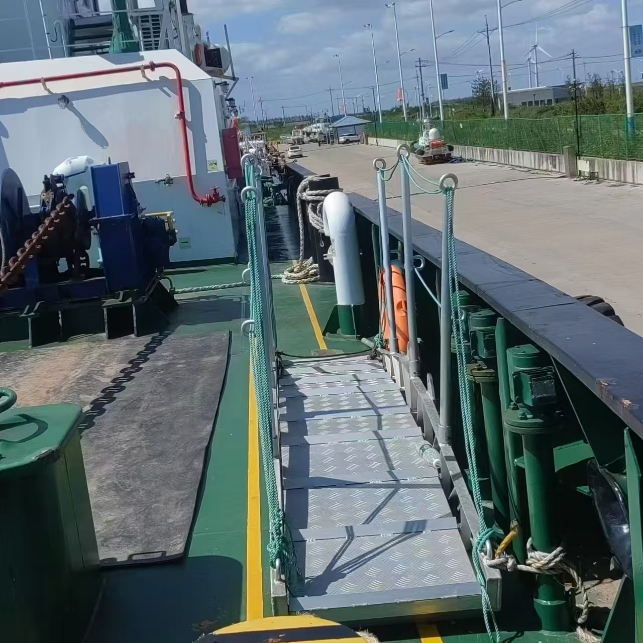 出售7200马力港作拖轮