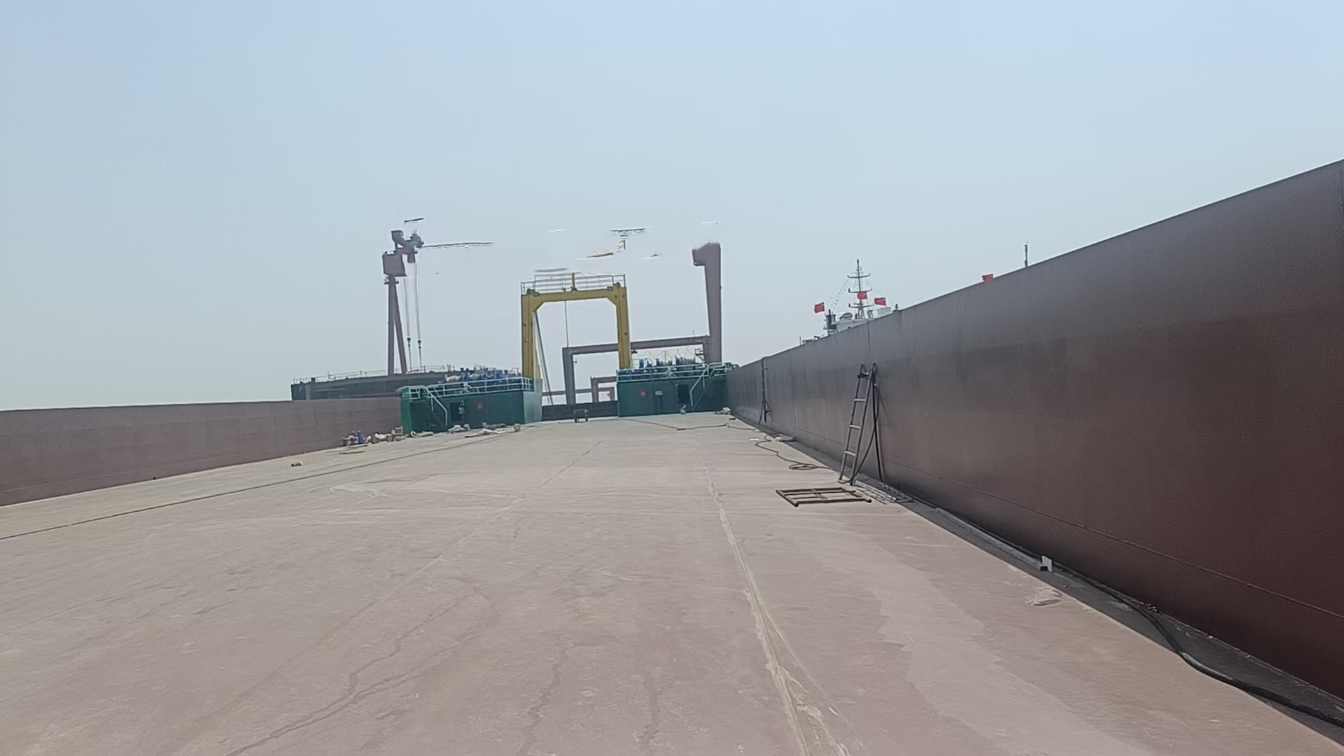 出售5000吨甲板货驳