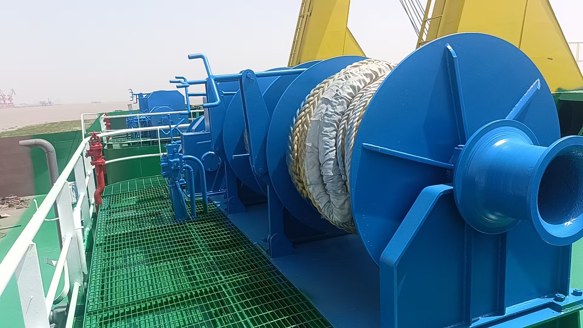 出售5000吨甲板货驳