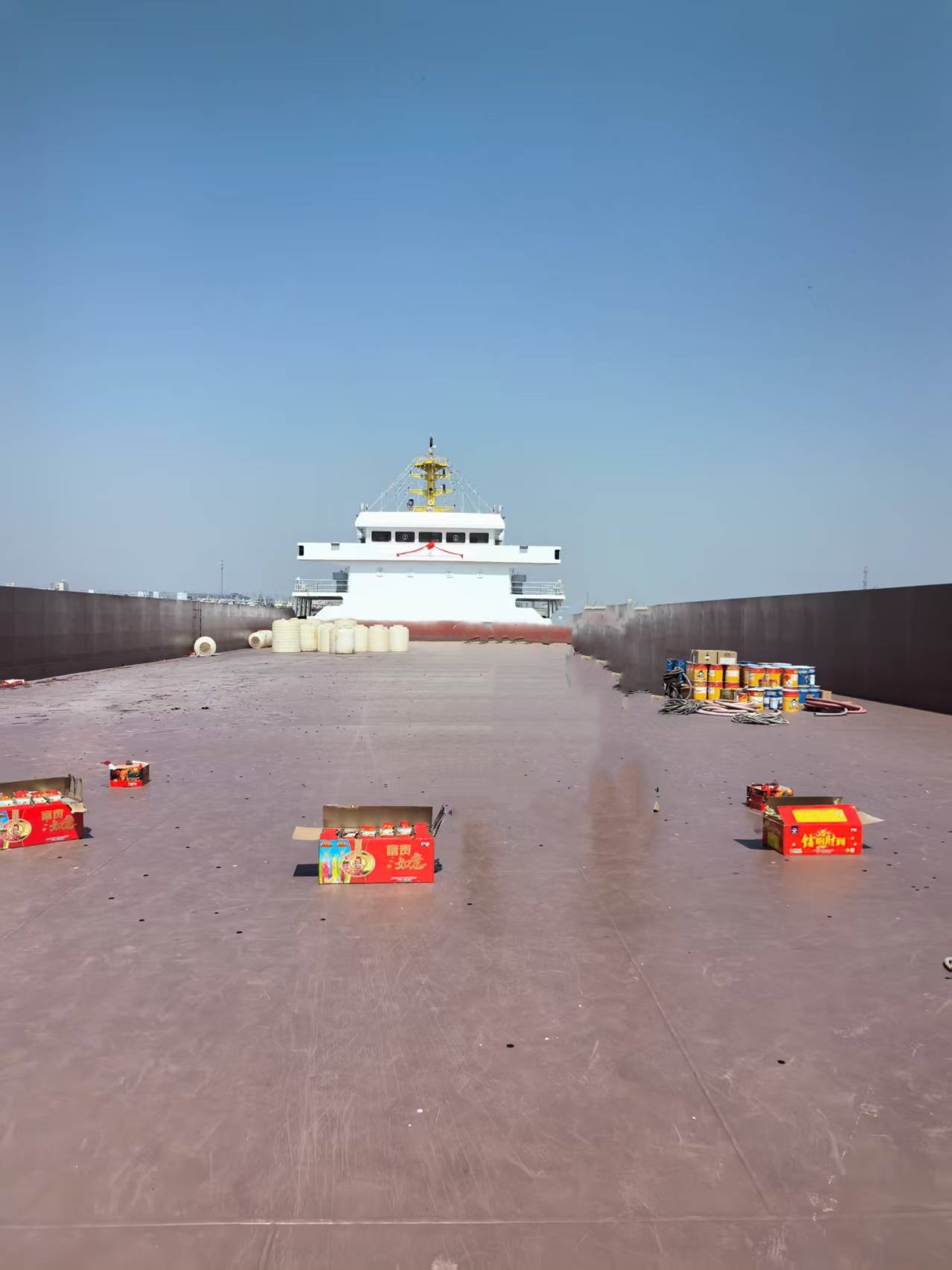 出售5000吨甲板货驳