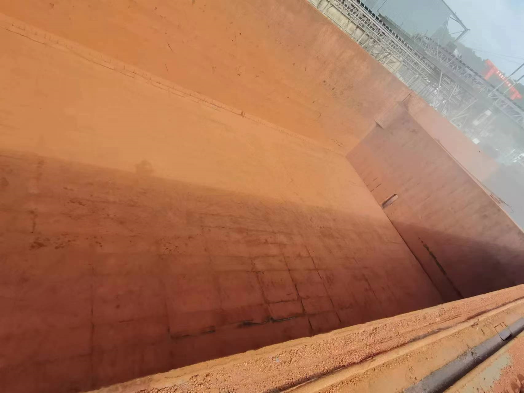 出售7310吨散货船