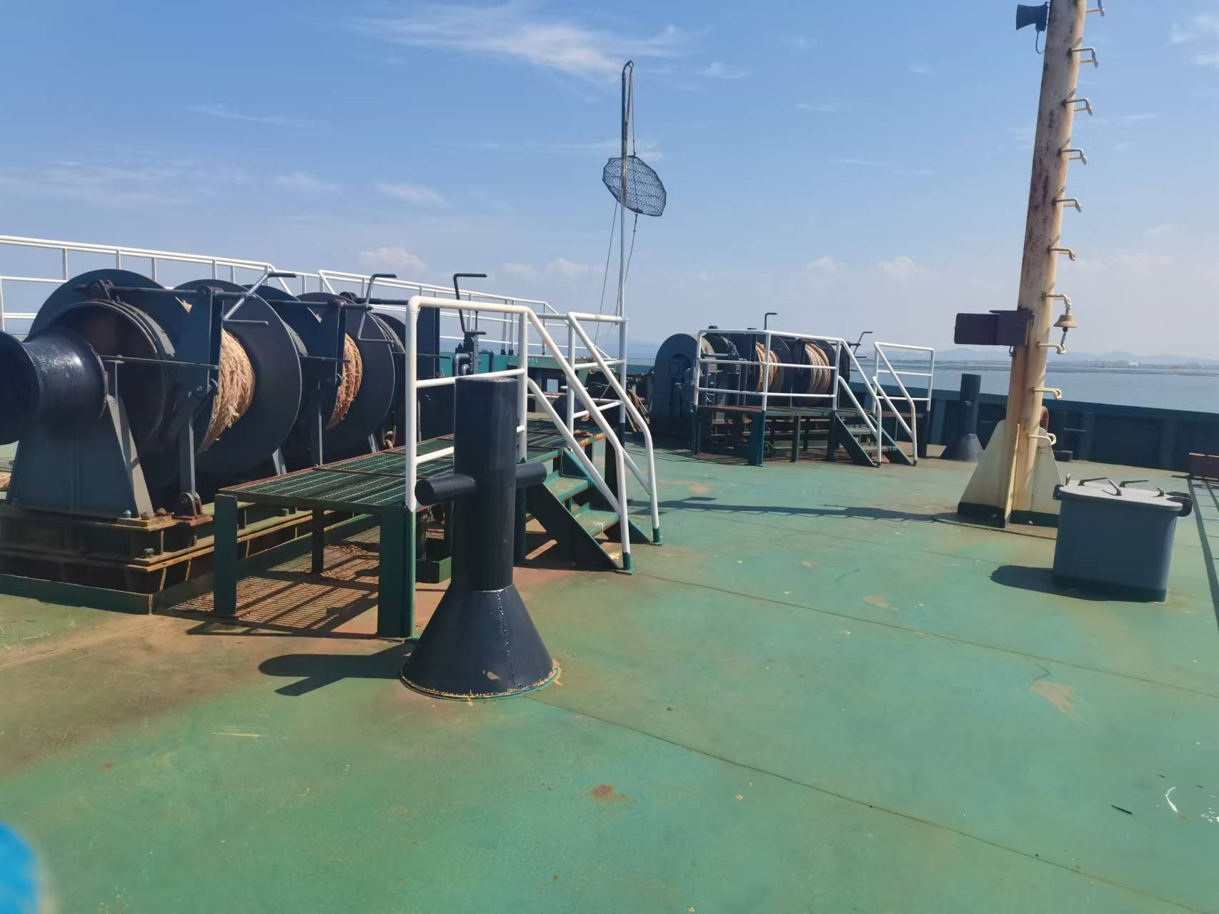 出售7310吨散货船