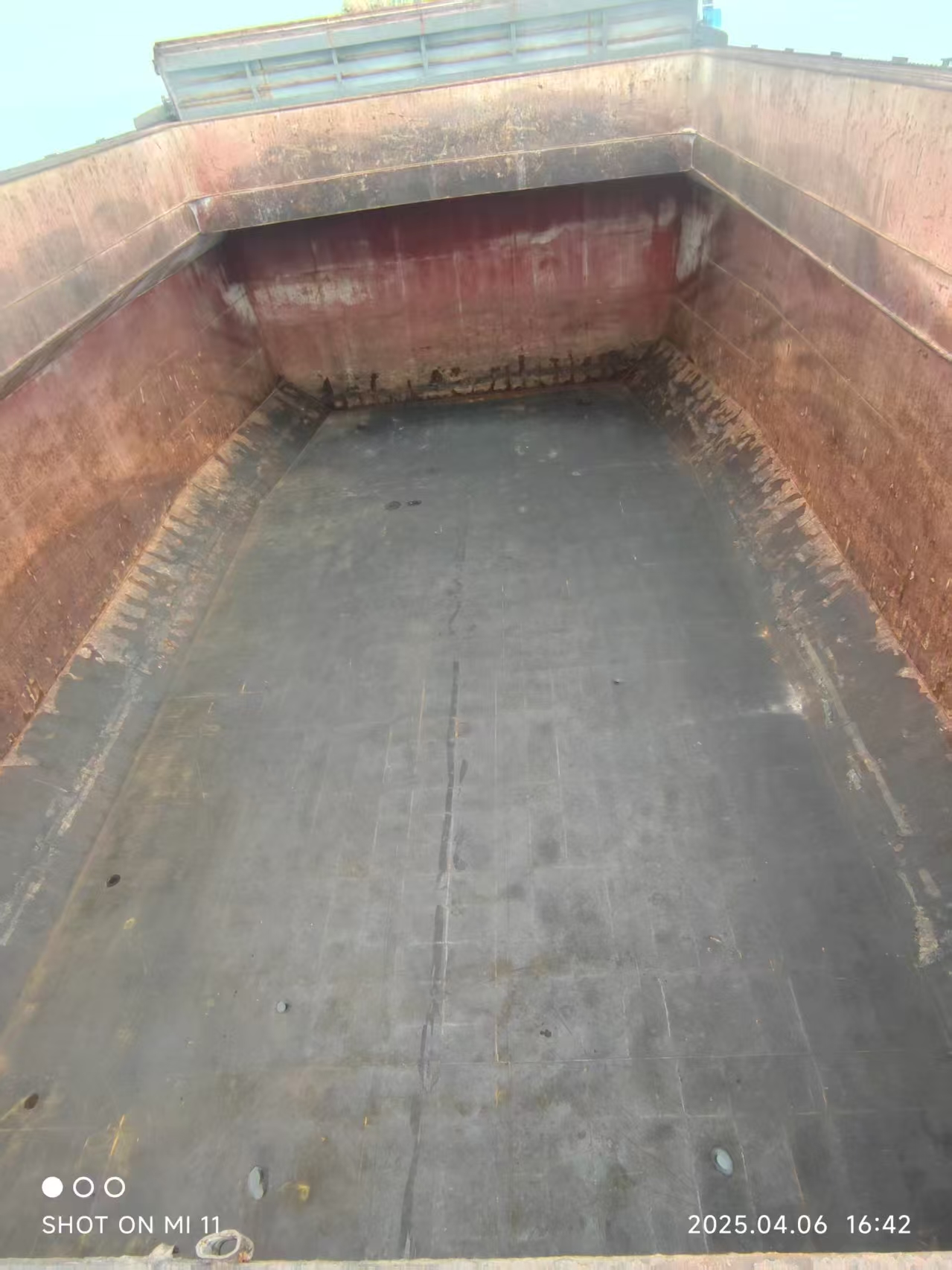 出售16000吨散货船