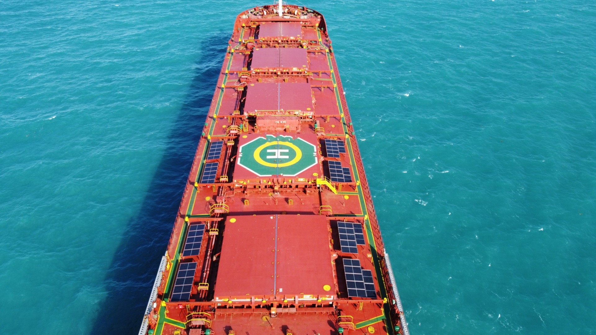 出售82000吨散货船