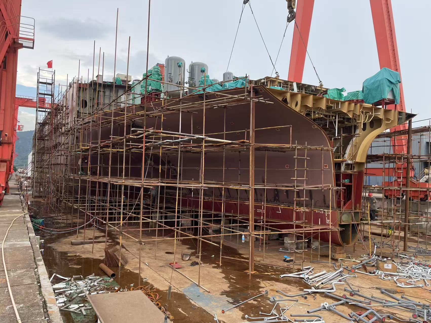 出售在建13800吨化学品船